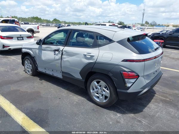 2025 HYUNDAI KONA SE