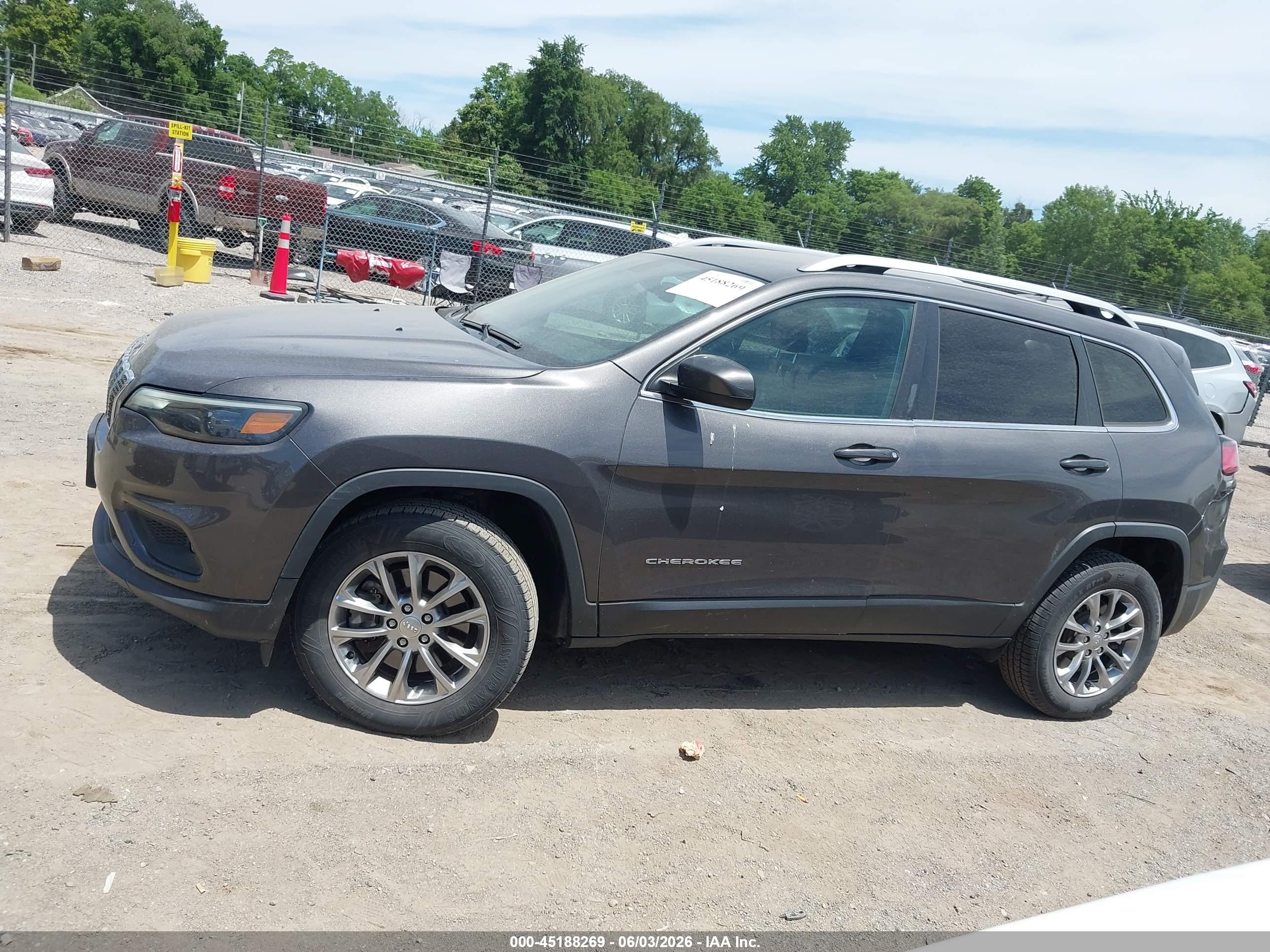 2019 JEEP CHEROKEE LATITUDE PLUS 4X4