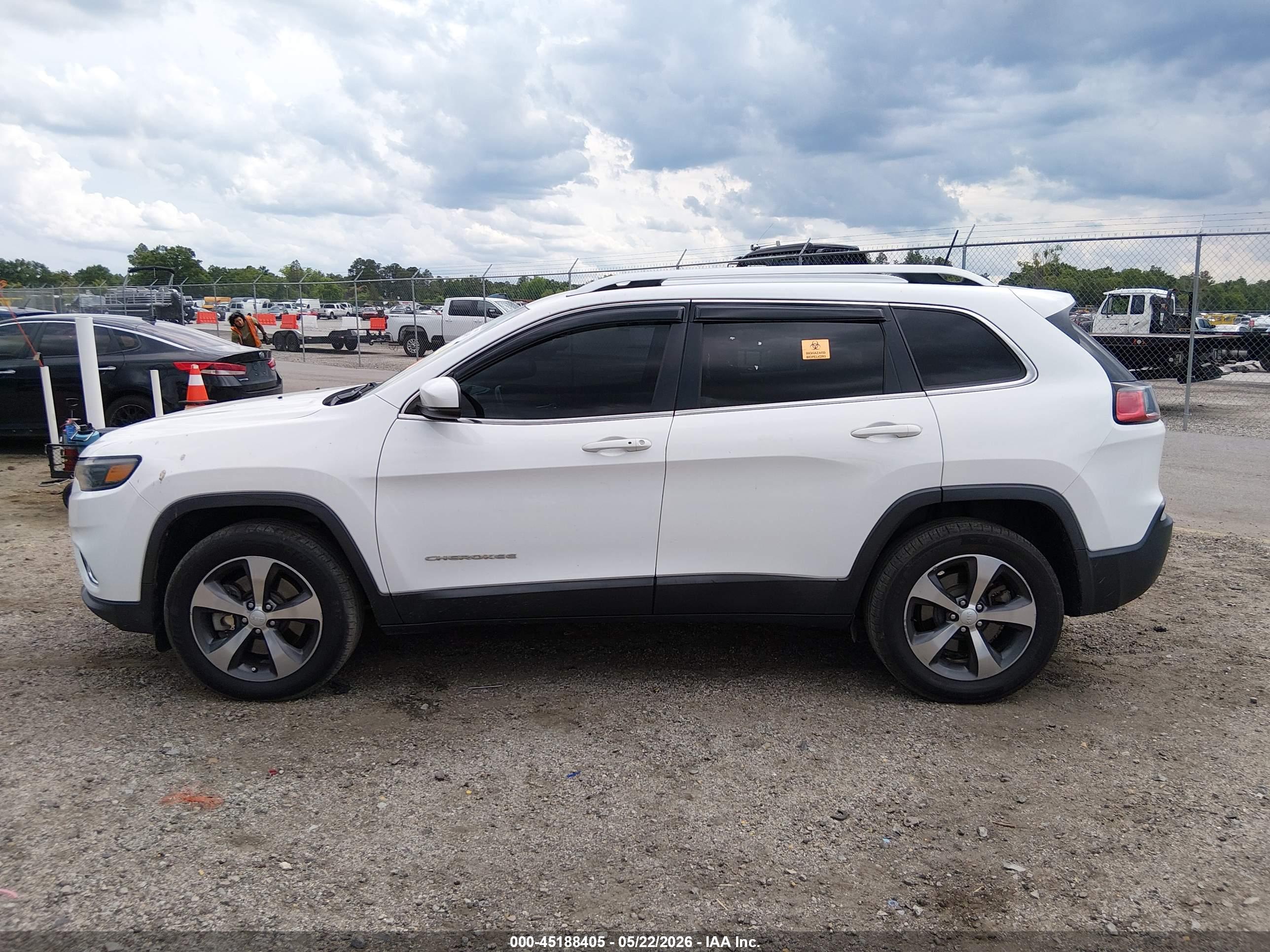 2019 JEEP CHEROKEE LIMITED 4X4