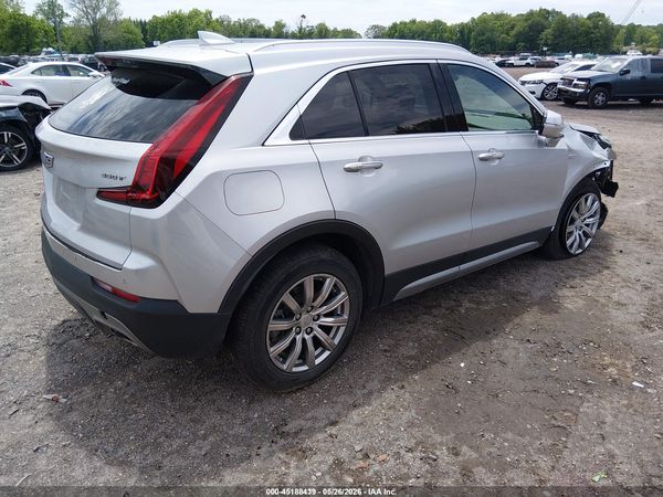 2022 CADILLAC XT4 FWD PREMIUM LUXURY