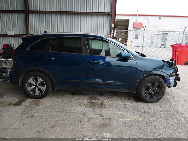 2019 KIA NIRO LX