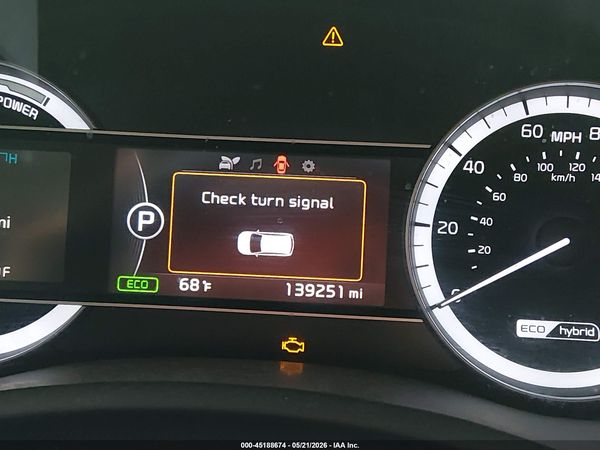 2019 KIA NIRO LX