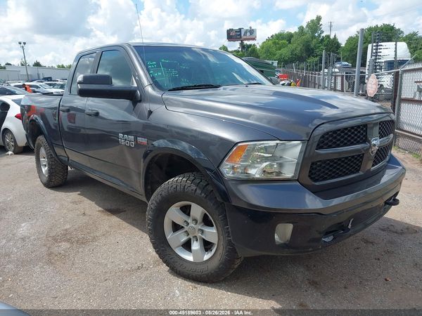 2016 RAM 1500 SLT