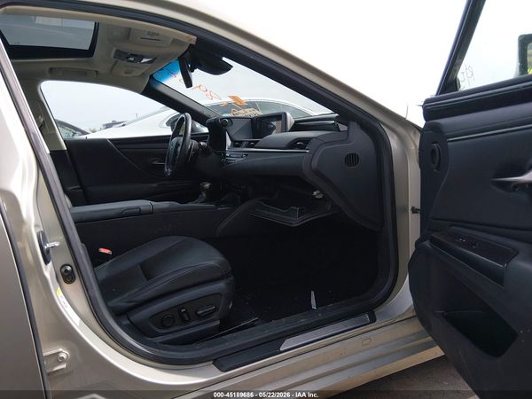 2019 LEXUS ES 350