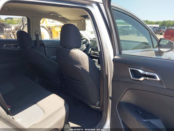 2025 KIA SPORTAGE LX