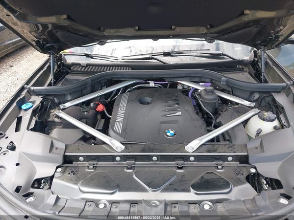 2025 BMW X7 XDRIVE40I