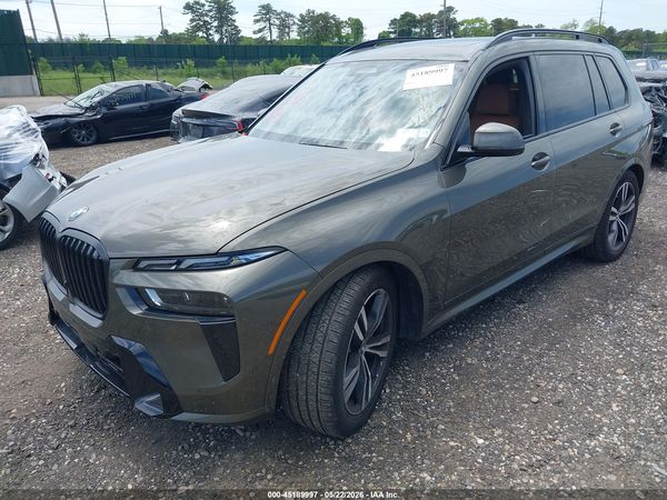 2025 BMW X7 XDRIVE40I