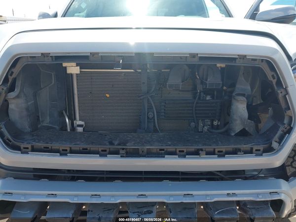 2018 TOYOTA TACOMA SR5 V6