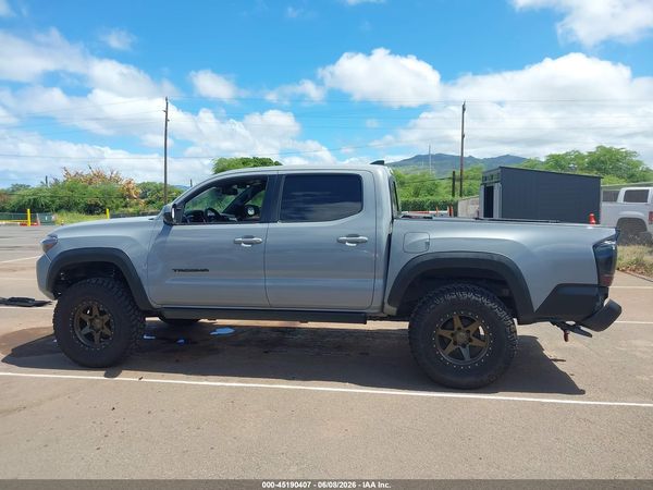 2018 TOYOTA TACOMA