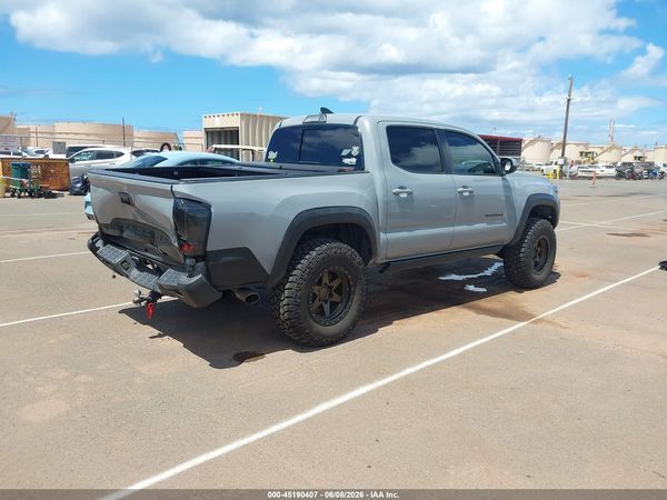 2018 TOYOTA TACOMA SR5 V6