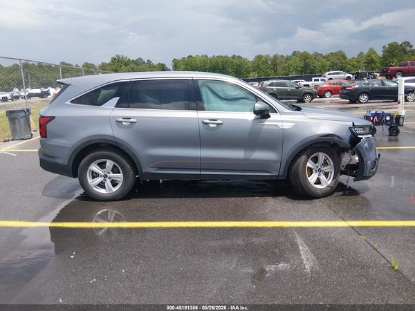 2022 KIA SORENTO LX