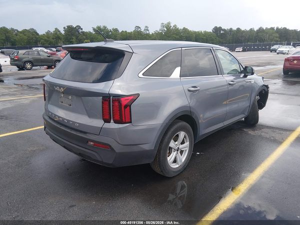 2022 KIA SORENTO LX