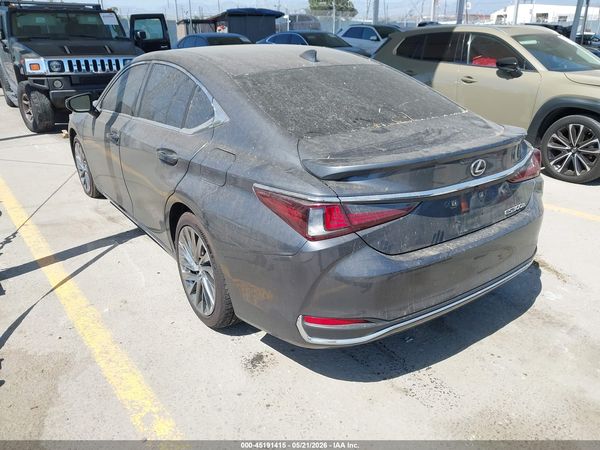 2025 LEXUS ES 300H LUXURY