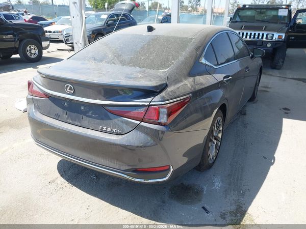 2025 LEXUS ES 300H LUXURY