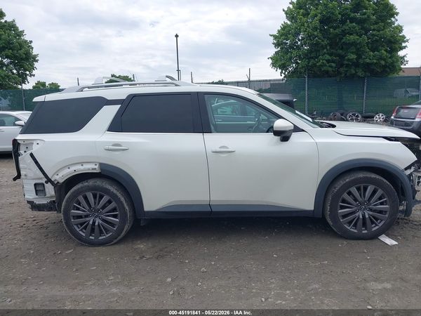 2023 NISSAN PATHFINDER SL 4WD