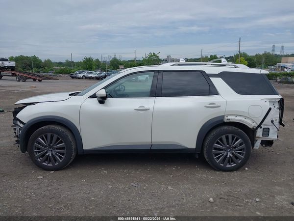 2023 NISSAN PATHFINDER SL 4WD
