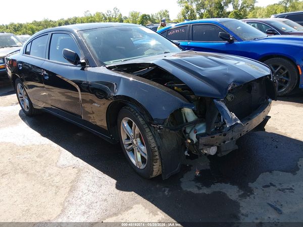 2014 DODGE CHARGER R/T PLUS