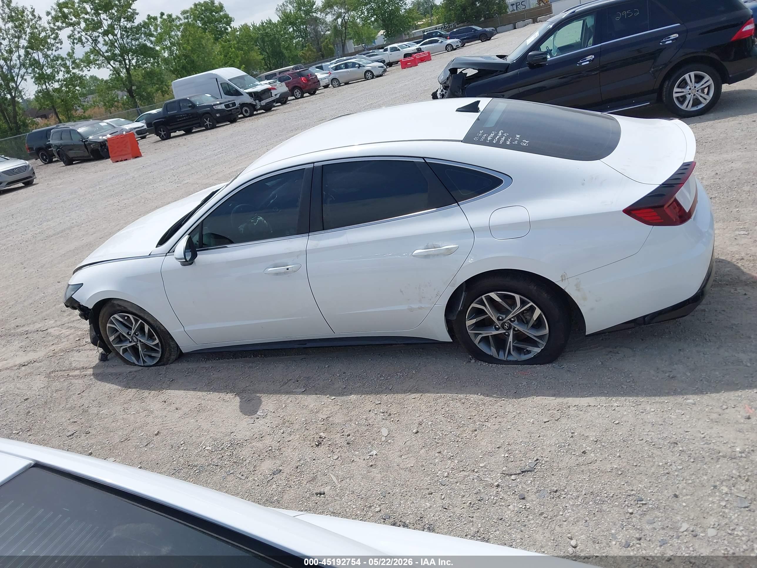 2023 HYUNDAI SONATA SEL