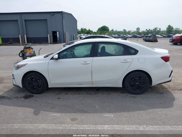 2019 KIA FORTE LXS