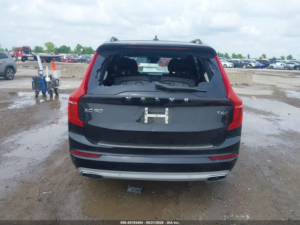 2016 VOLVO XC90 T6 MOMENTUM