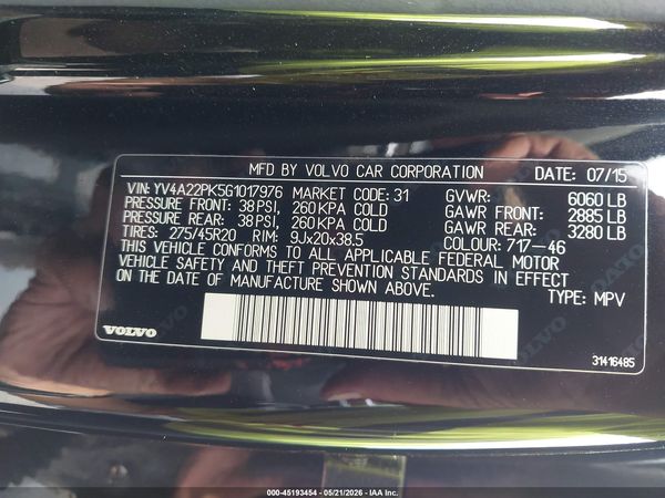 2016 VOLVO XC90 T6 MOMENTUM