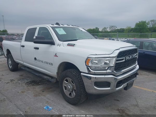 2022 RAM 2500 TRADESMAN  4X4 8' BOX