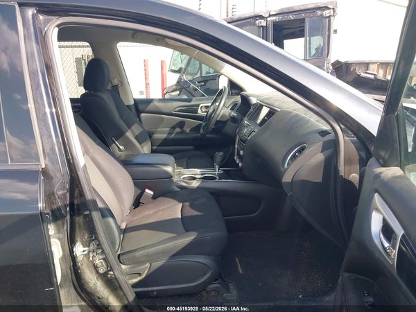 2019 NISSAN PATHFINDER SV