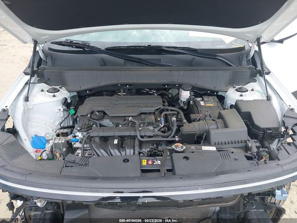 2025 HYUNDAI KONA SE