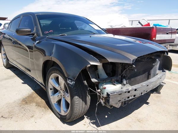 2014 DODGE CHARGER SXT