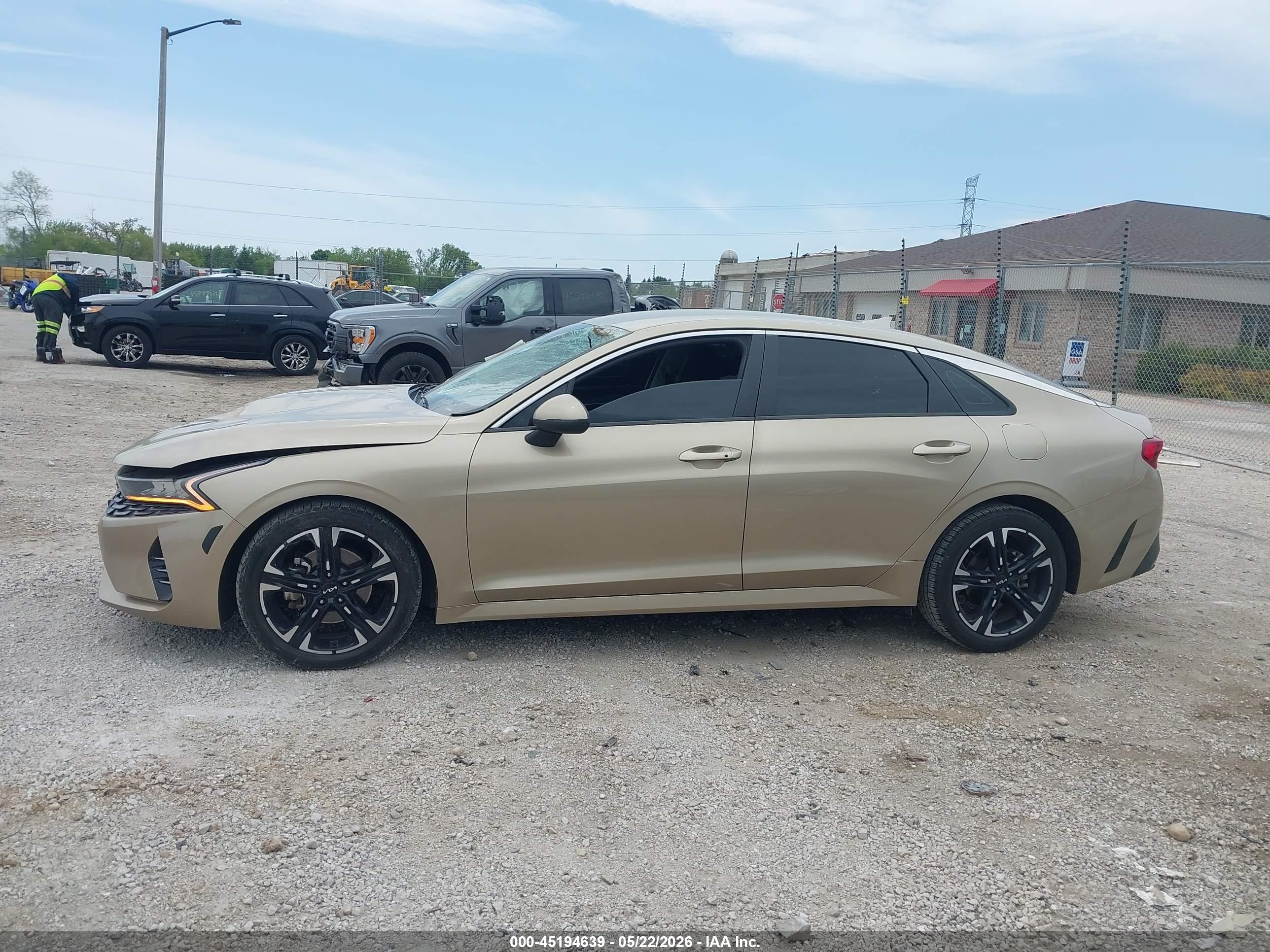 2022 KIA K5 LXS