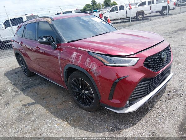 2023 TOYOTA HIGHLANDER XSE