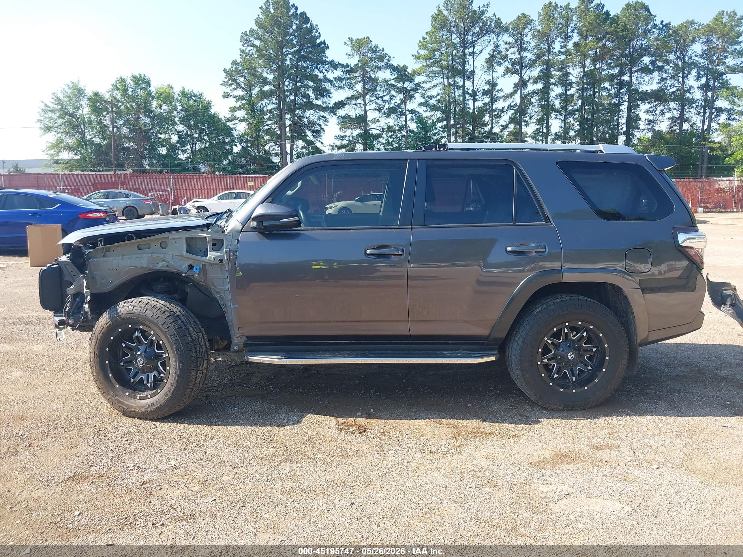 2017 TOYOTA 4RUNNER SR5 PREMIUM