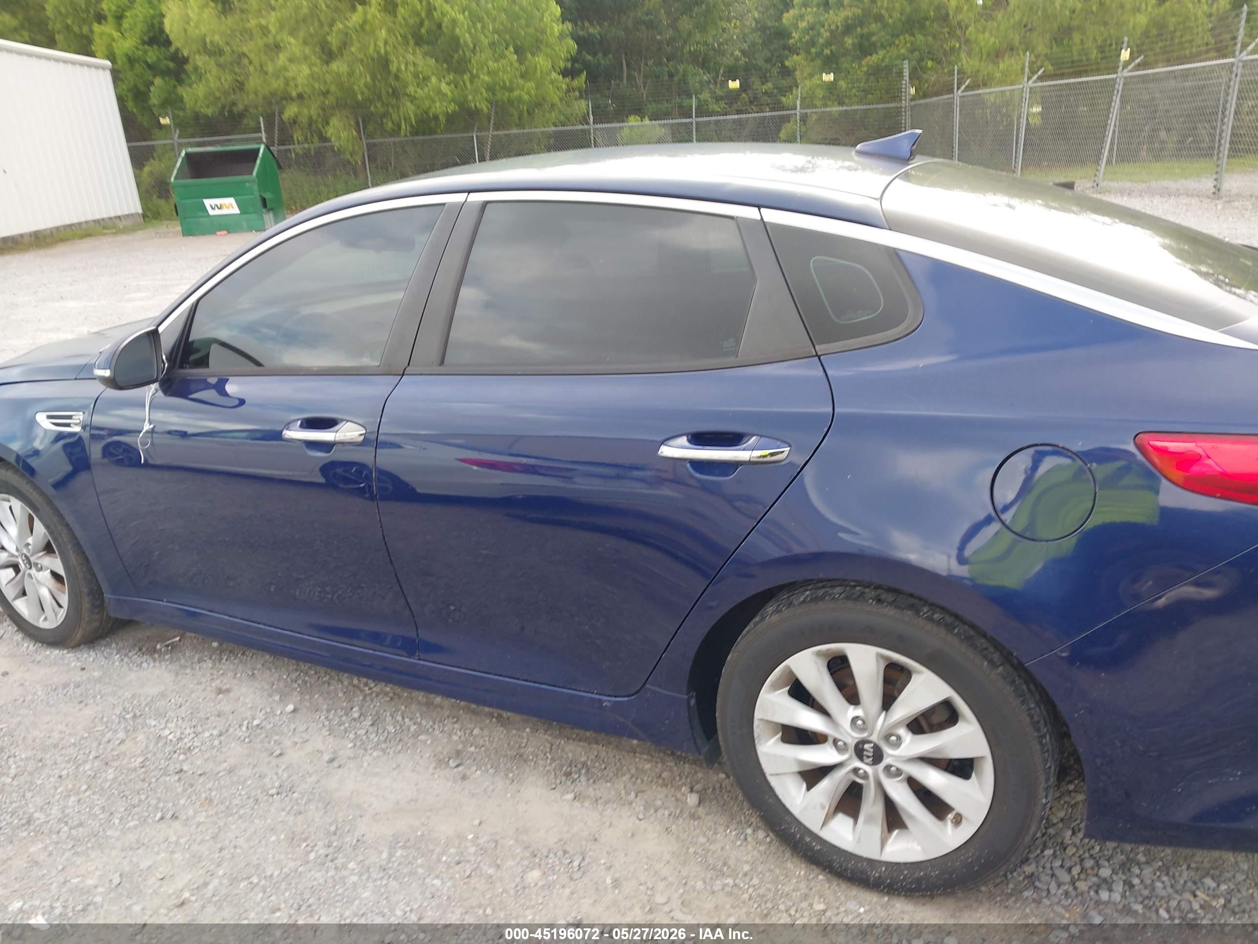 2017 KIA OPTIMA LX