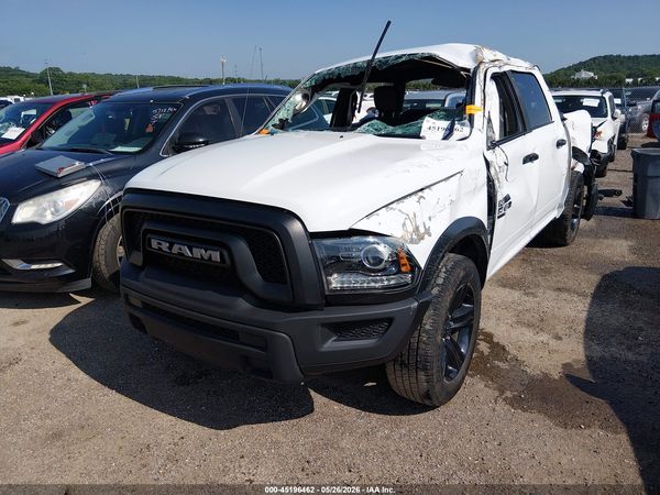 2024 RAM 1500 CLASSIC SLT / Warlock
