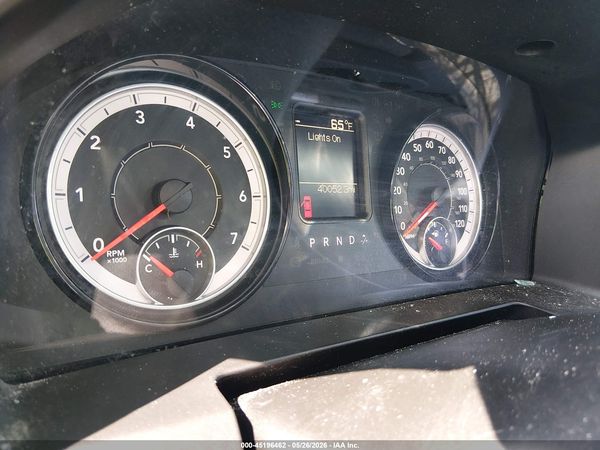 2024 RAM 1500 CLASSIC SLT / Warlock