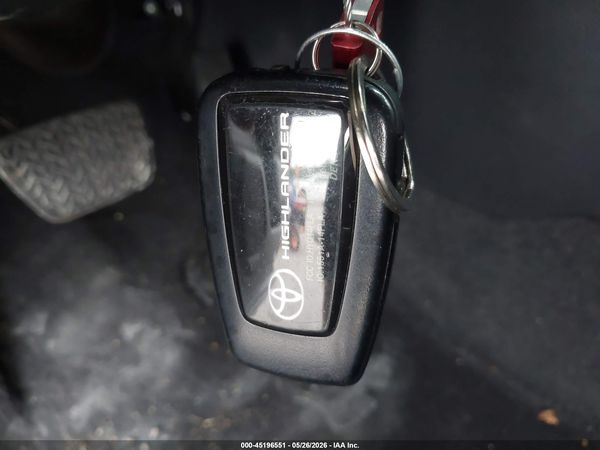 2023 TOYOTA HIGHLANDER LE