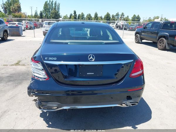 2017 MERCEDES-BENZ E 300 E300