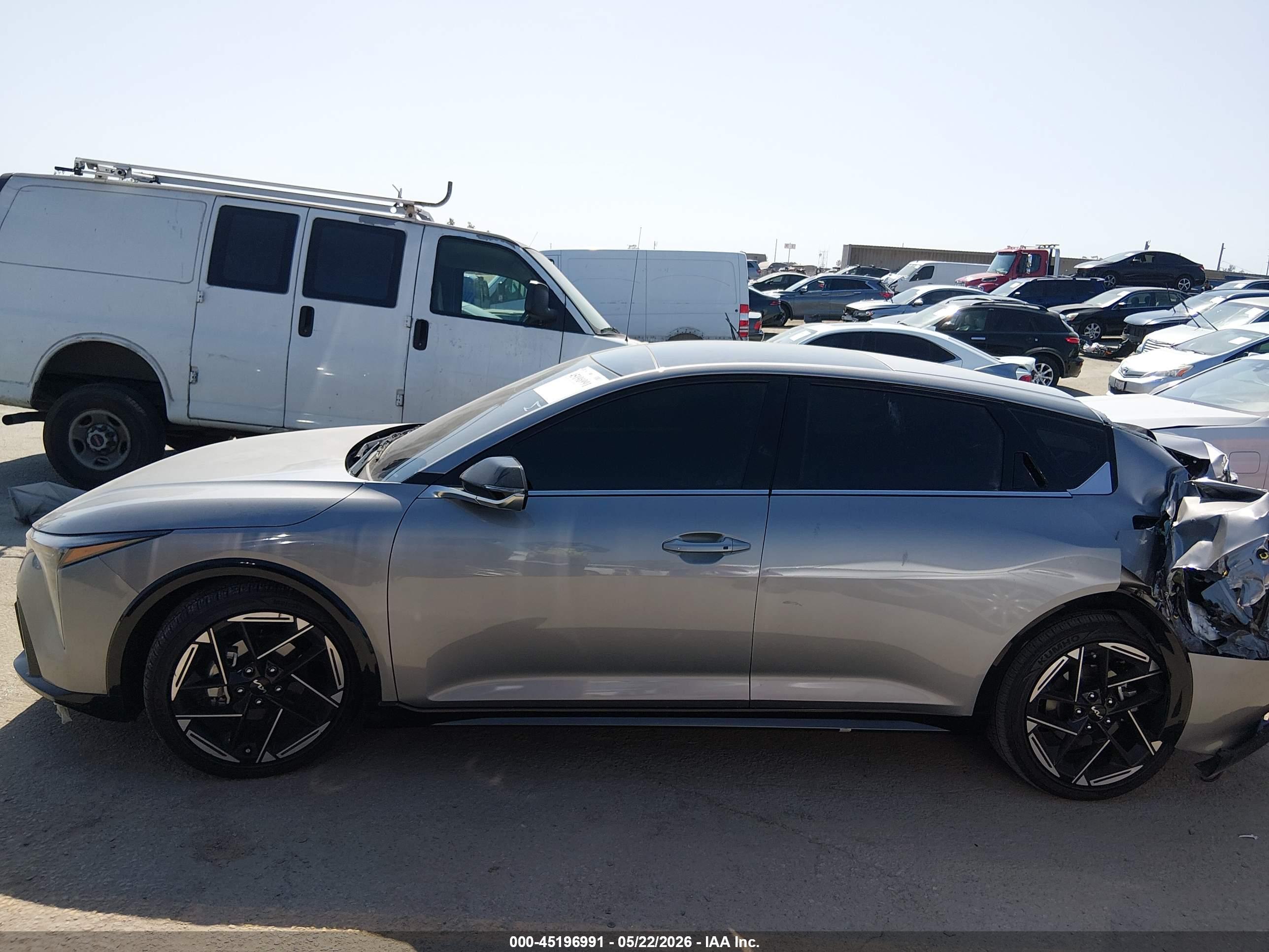 2025 KIA K4 GT-LINE