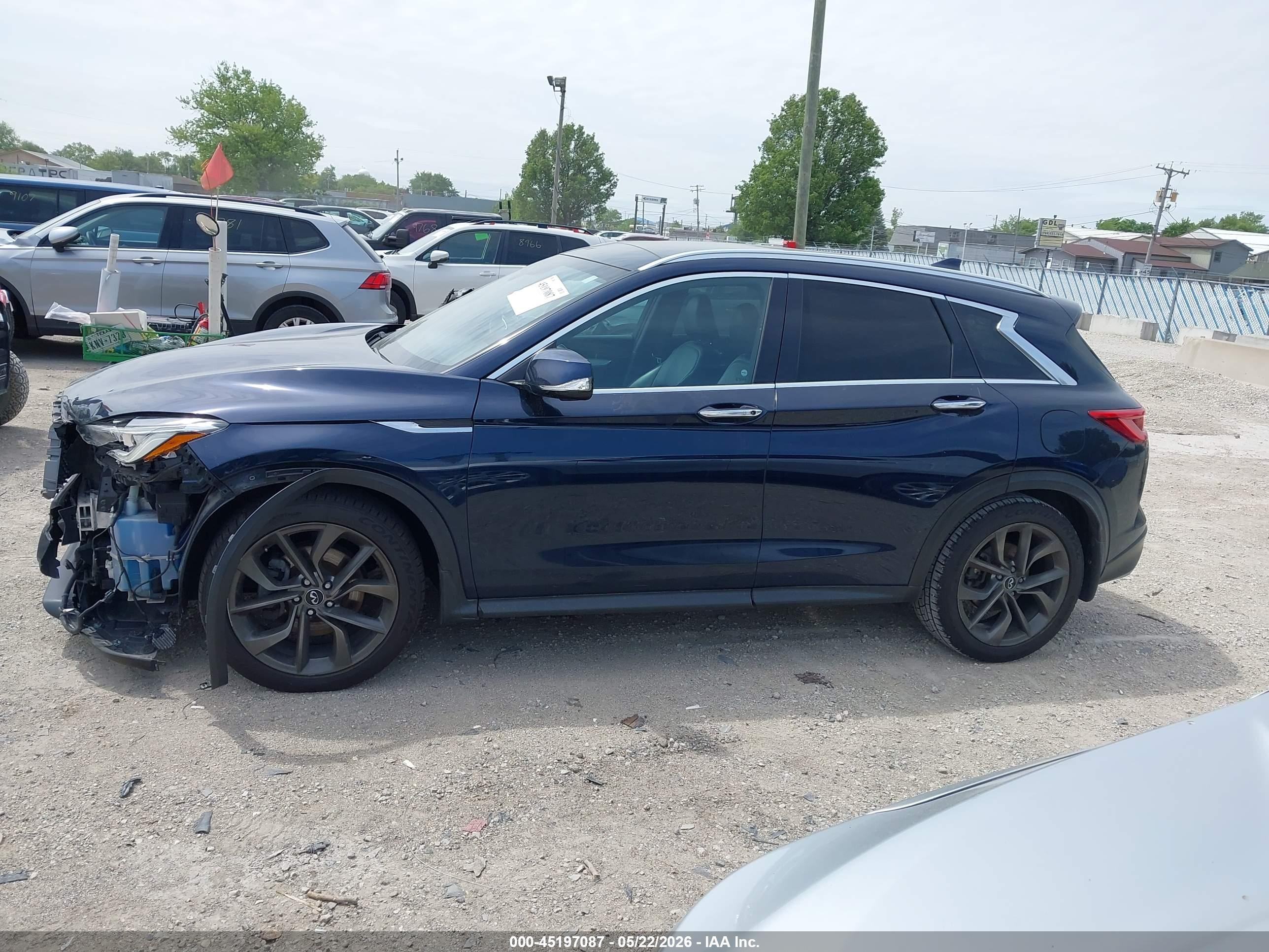 2019 INFINITI QX50 ESSENTIAL