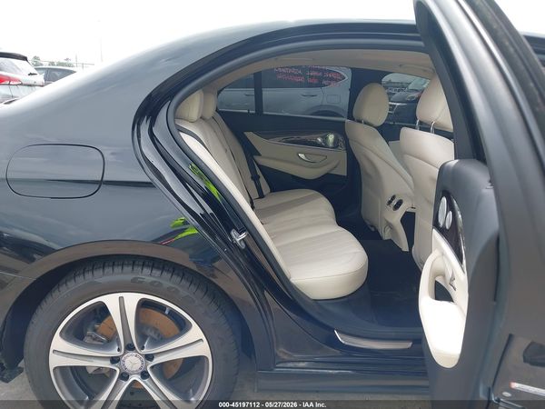 2017 MERCEDES-BENZ E 300 E300