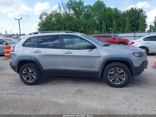 2019 JEEP CHEROKEE TRAILHAWK 4X4