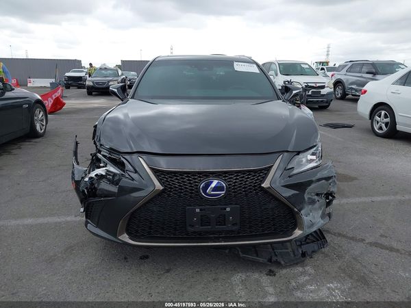2022 LEXUS ES 300H F SPORT