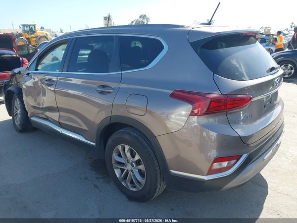 2019 HYUNDAI SANTA FE SE