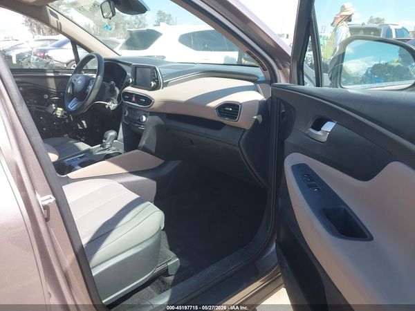 2019 HYUNDAI SANTA FE SE