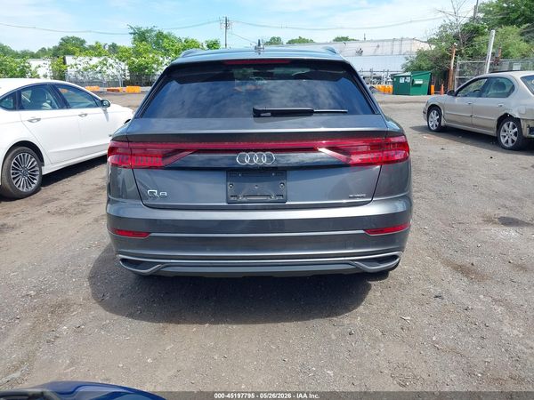2023 AUDI Q8