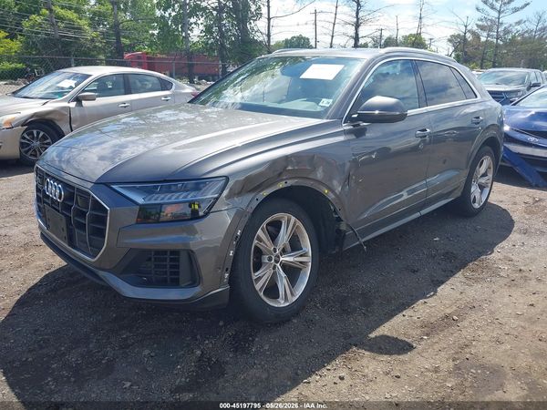 2023 AUDI Q8