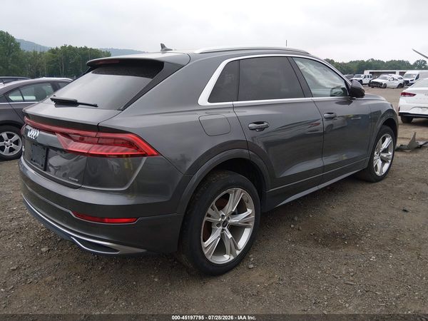 2023 AUDI Q8