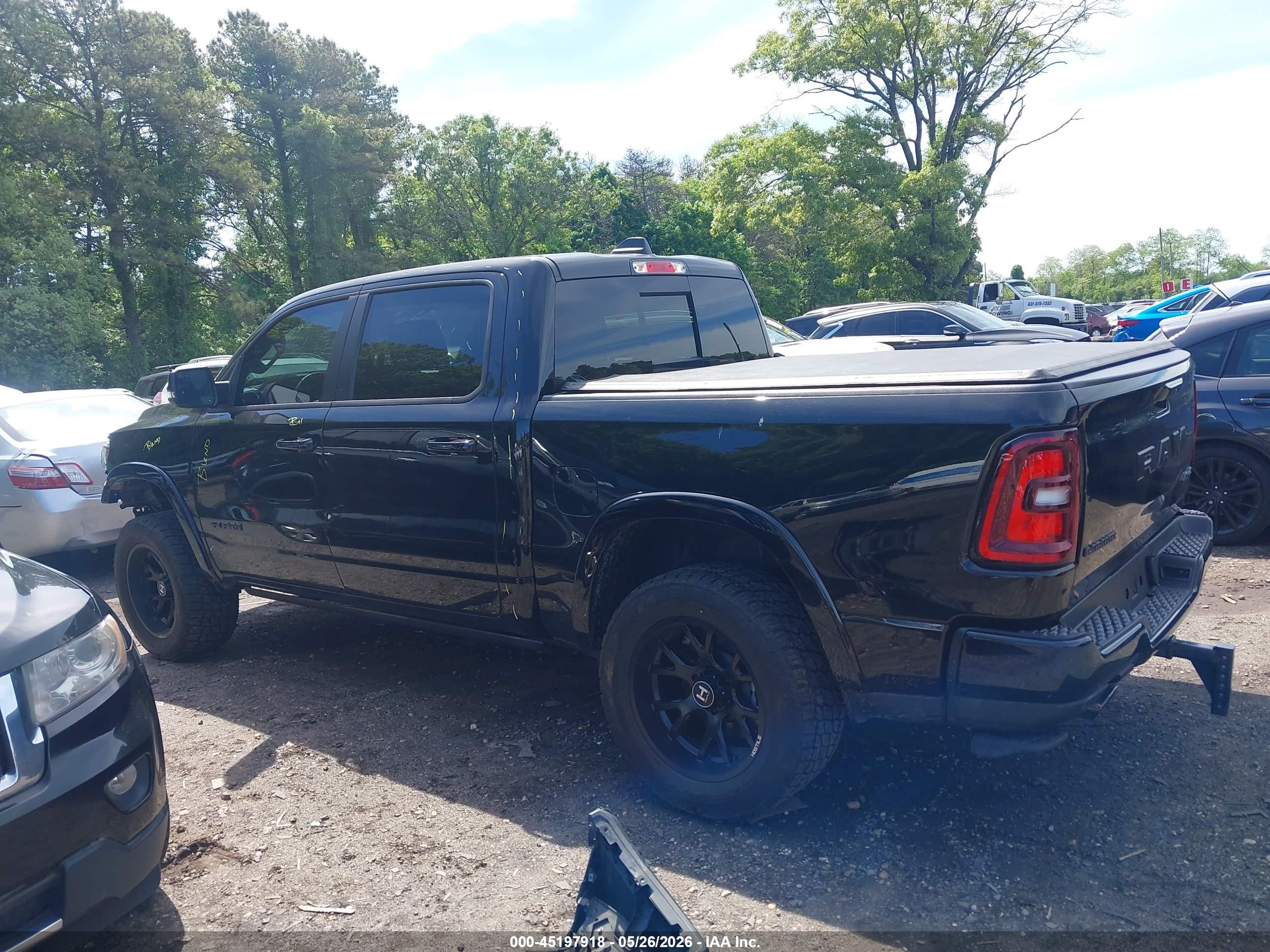 2025 RAM 1500 LARAMIE  4X4 5'7 BOX