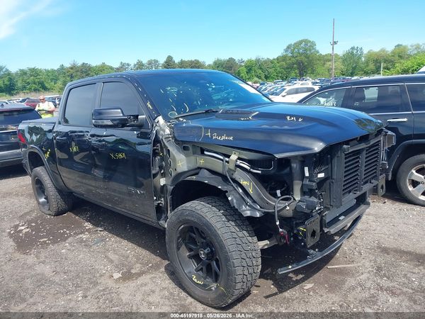 2025 RAM 1500 LARAMIE  4X4 5'7 BOX