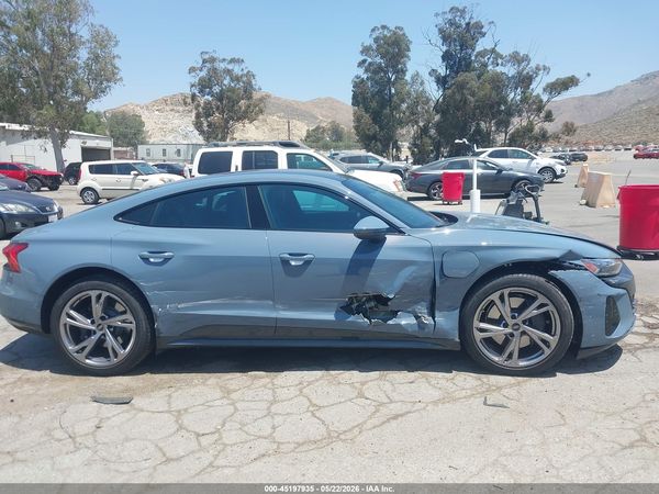 2024 AUDI E-TRON GT PREMIUM PLUS QUATTRO